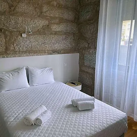 Ameixial Apartment